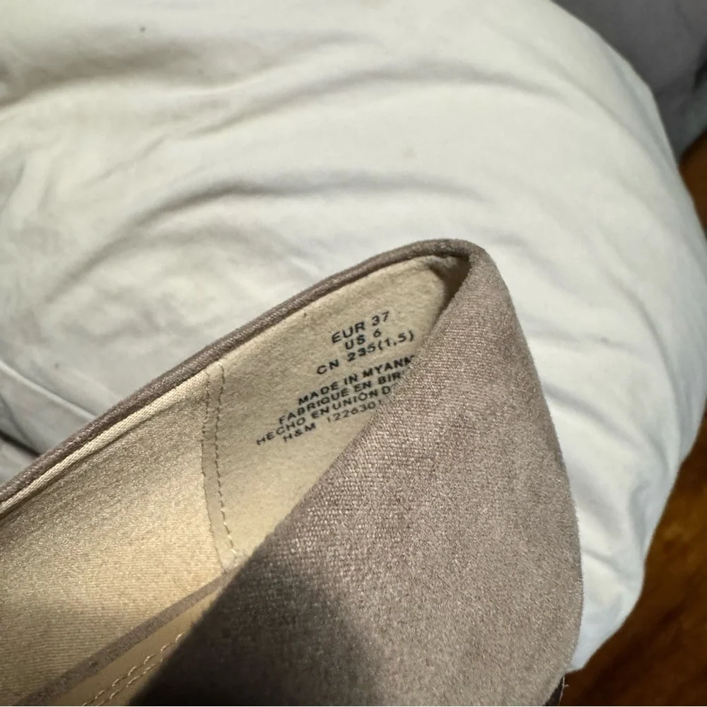H&M Suede-Look Mary Jane Flats – Taupe – EU 37 / US 6 (Fit More Like 6.5–7) - Picture 6 of 7